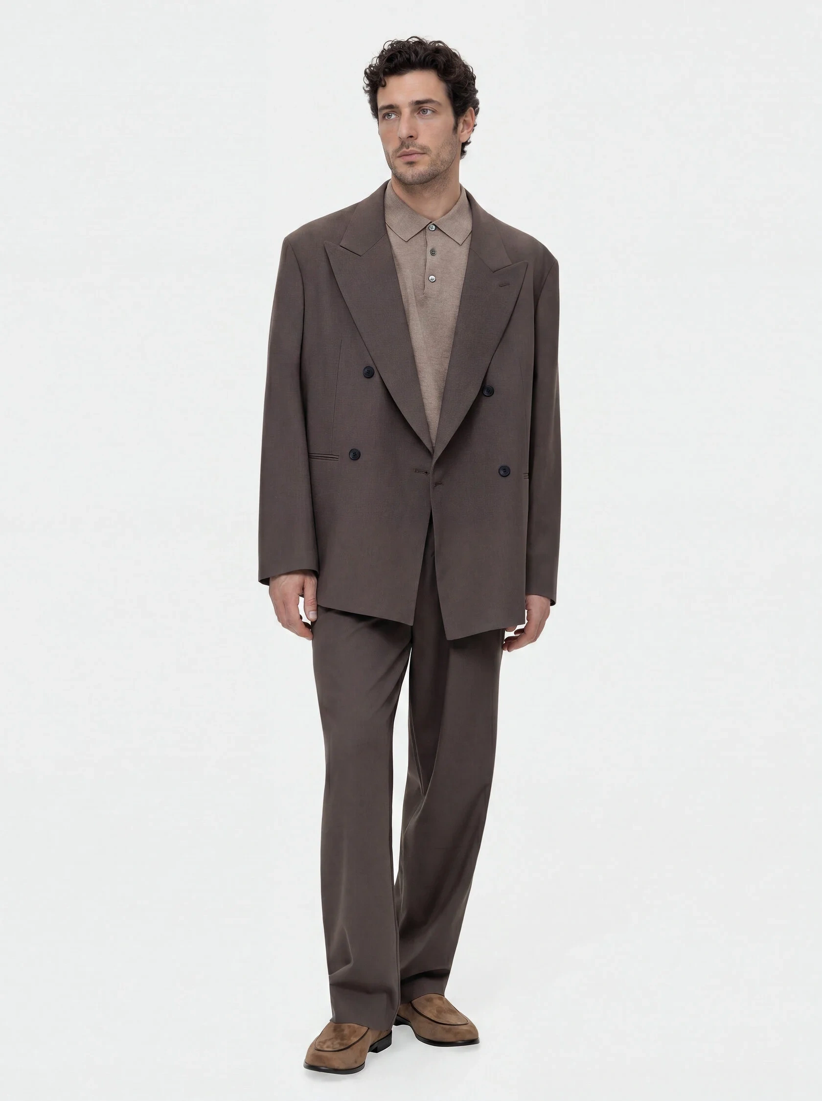 Костюм oversize цвета какао